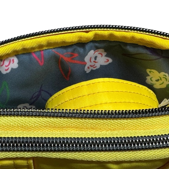 💛Lug Coupe SE Convertible Crossbody
Bag NWT BEAUTIFUL YELLOW!💛 - Picture 8 of 11